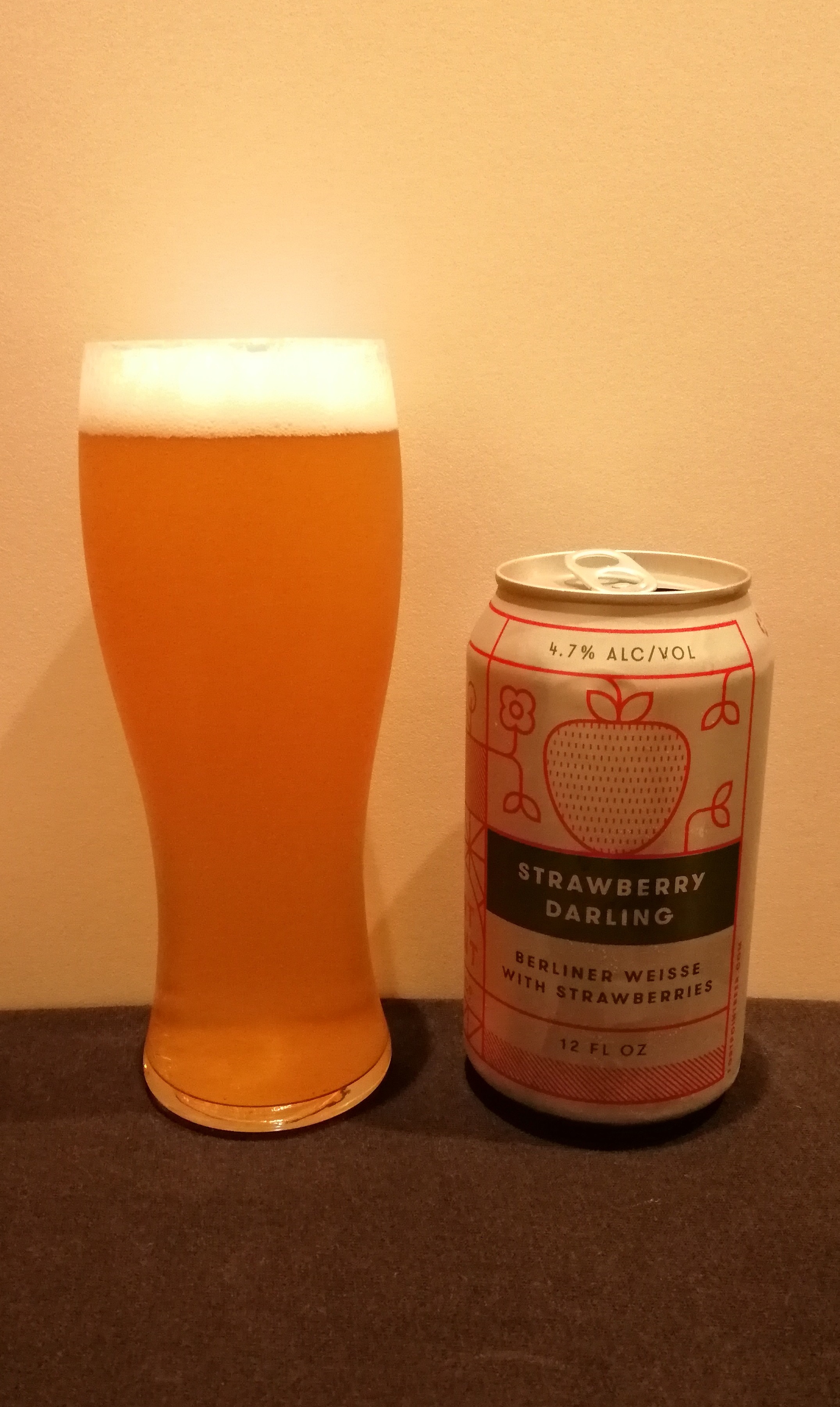 FORT POINT BEER CO.　STRAWBERRY DARLING