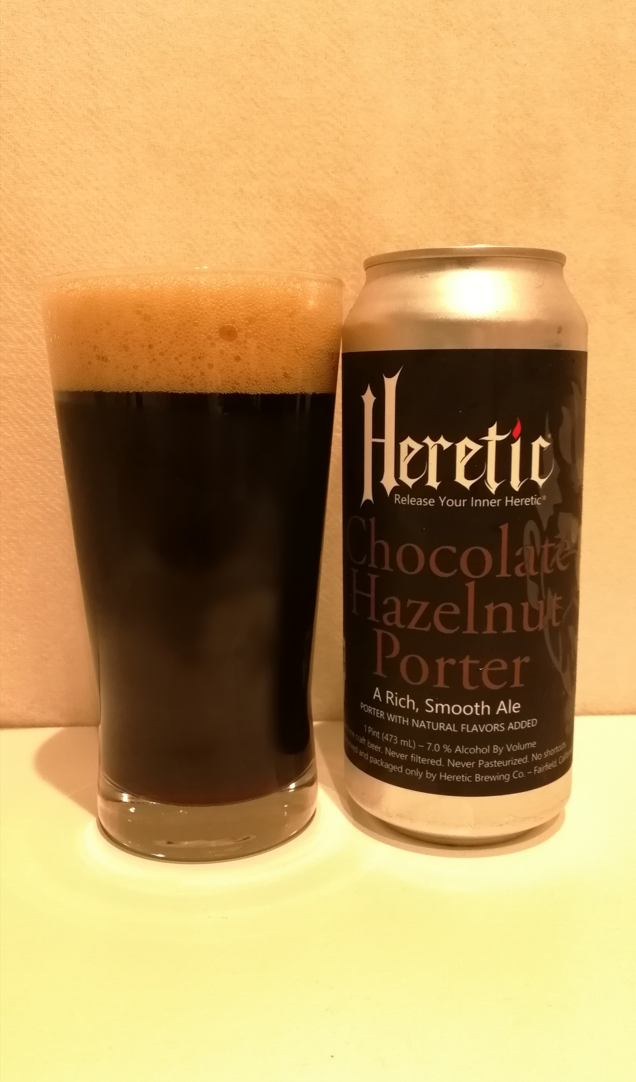 Heretic Brewing CO.　Chocolate Hazelnut Porter